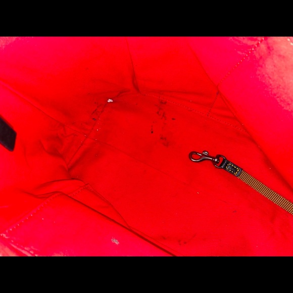 DOONEY & BOURKE BLACK LOGO TOTE BAG WITH ZIPPER MATCHING COIN PURSE WRISTLET - Picture 10 of 11